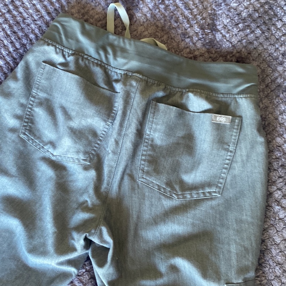 Figs Technical Collection - image 4